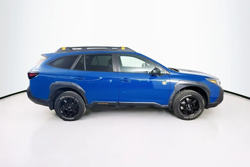 2022 Subaru Outback Wilderness photo 1