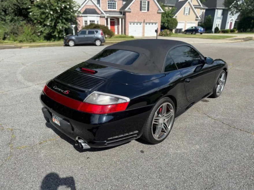2004 Porsche 911 4S photo 1