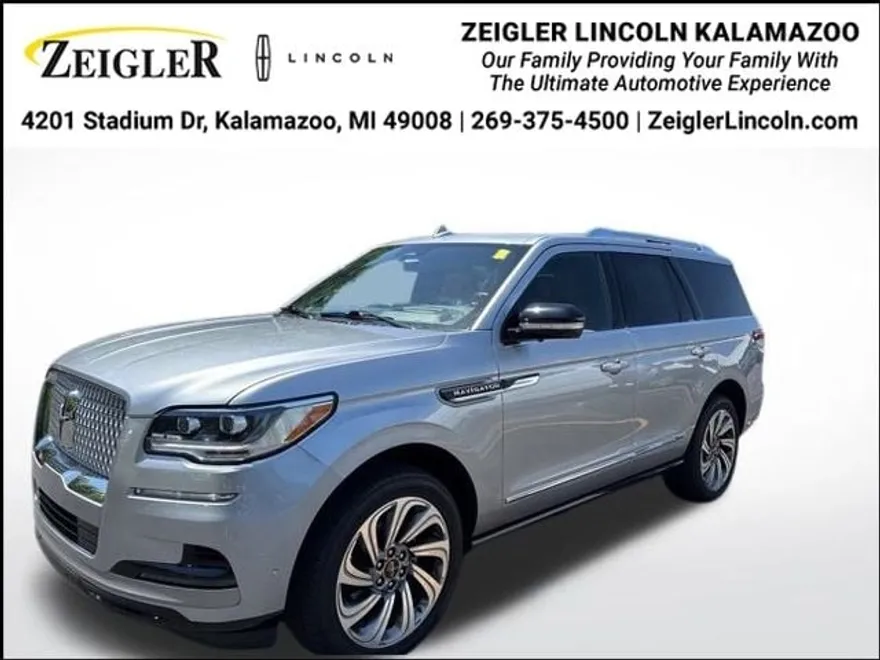 2024 Lincoln Navigator Reserve photo 1