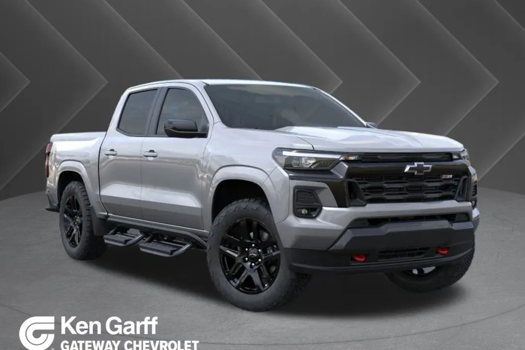 2025 Chevrolet Colorado Z71 photo 1