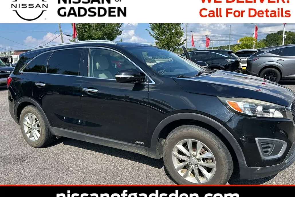 2016 Kia Sorento LX photo 1