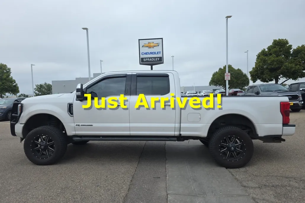 2017 Ford F-250 Lariat photo 1