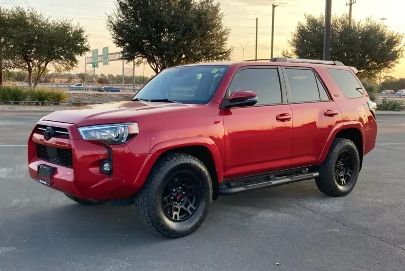 2023 Toyota 4Runner SR5 Premium photo 1