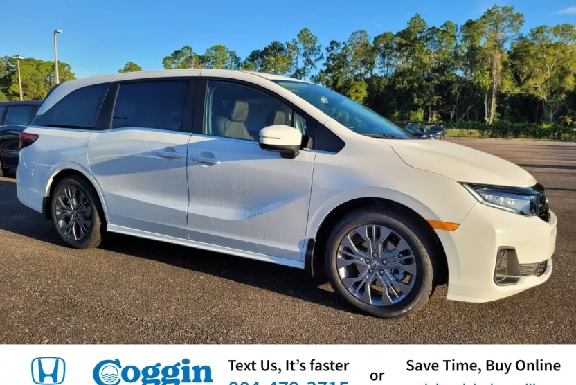 2026 Honda Odyssey Touring photo 1