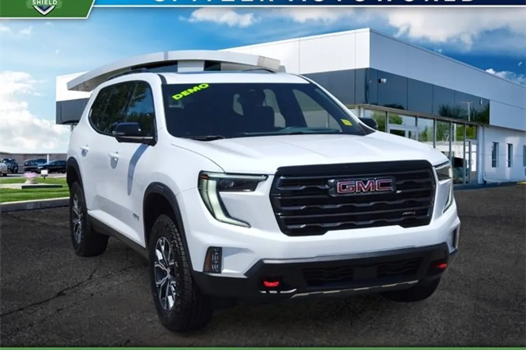 2025 Gmc Acadia AT4 photo 1