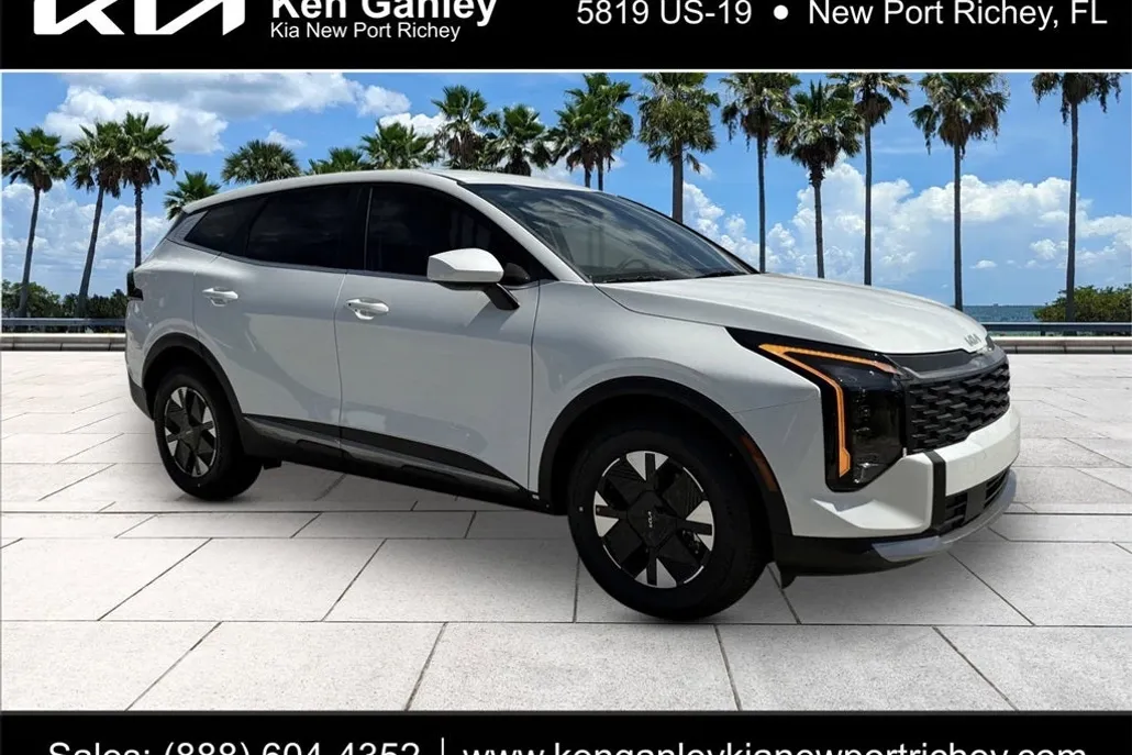 2026 Kia Sportage Hybrid LX photo 1