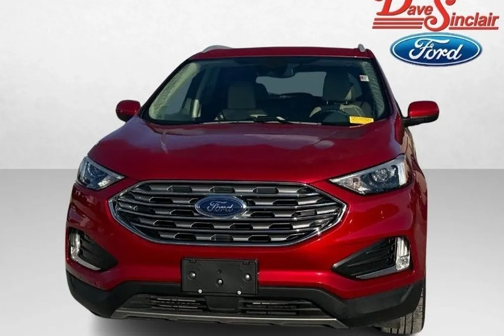 2022 Ford Edge SEL photo 1