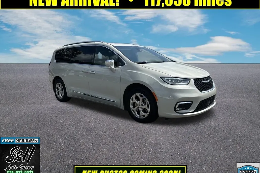2021 Chrysler Pacifica Hybrid Limited photo 1