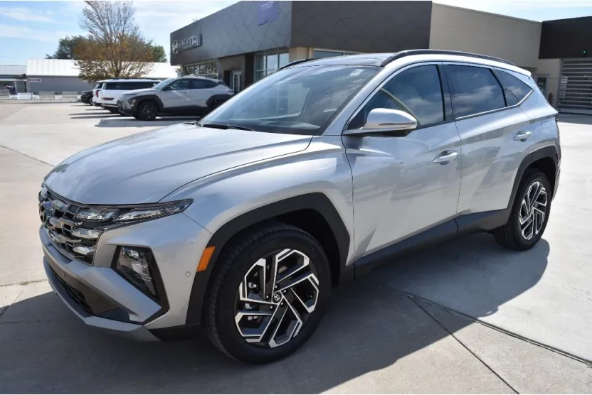 2026 Hyundai Tucson Limited photo 1