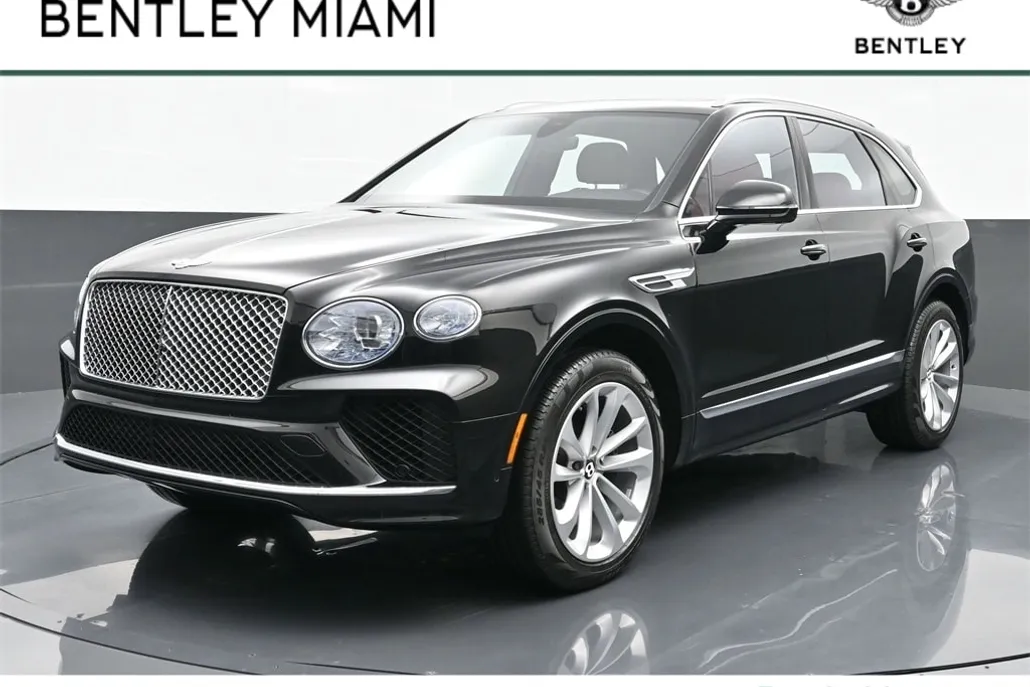 2023 Bentley Bentayga V8 photo 1
