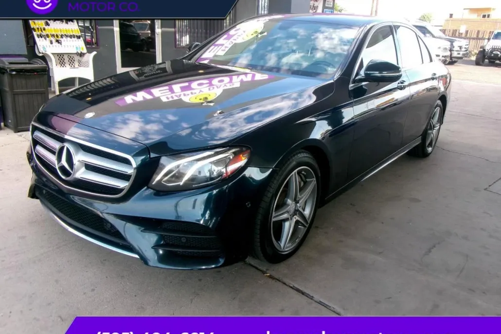 2017 Mercedes Benz E 300 4MATIC photo 1