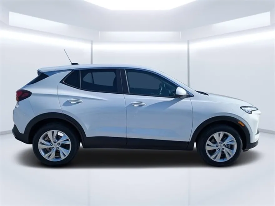 2025 Buick Encore GX Preferred photo 1