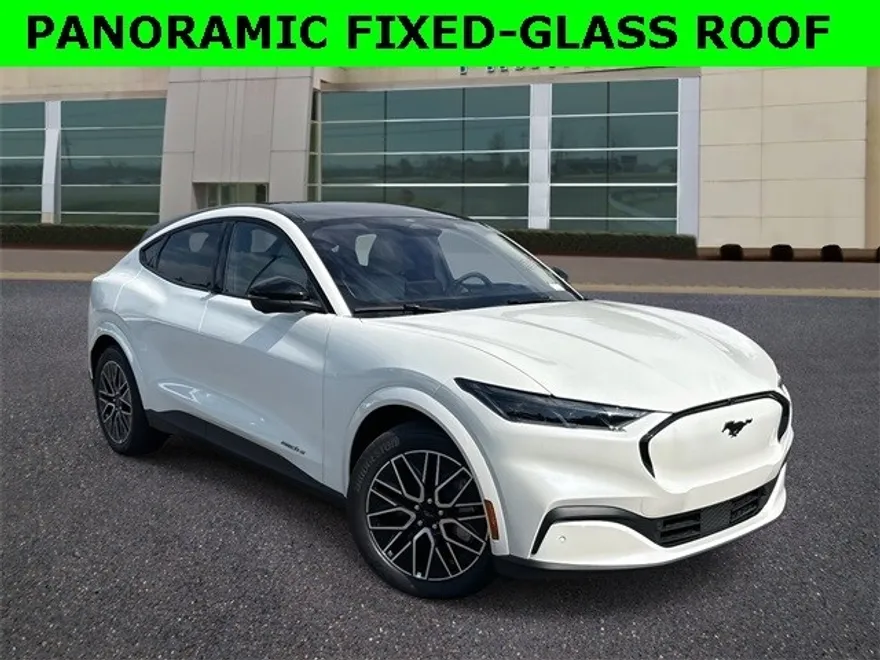 2025 Ford Mustang Mach-E Premium photo 1