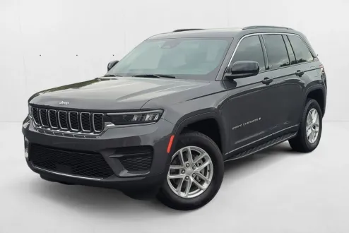 2024 Jeep Grand Cherokee Laredo photo 1