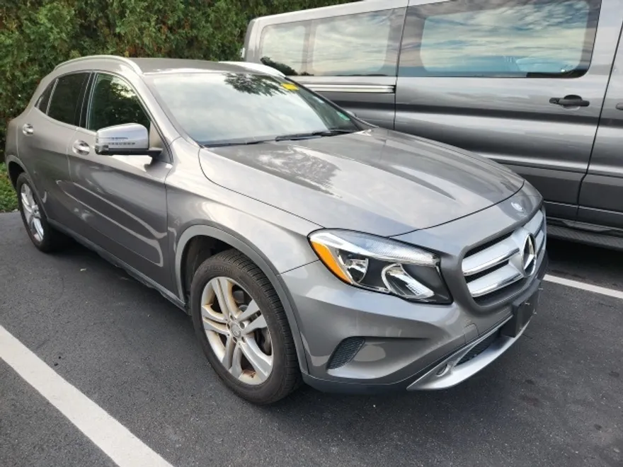 2016 Mercedes Benz GLA 250 4MATIC photo 1