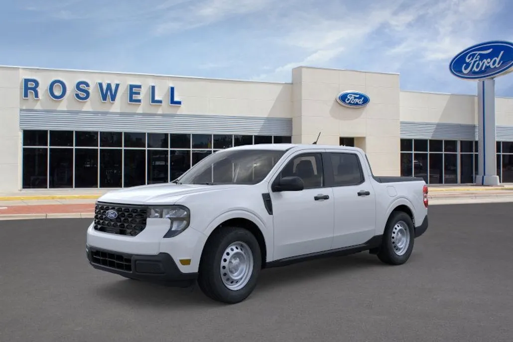 2025 Ford Maverick XL photo 1