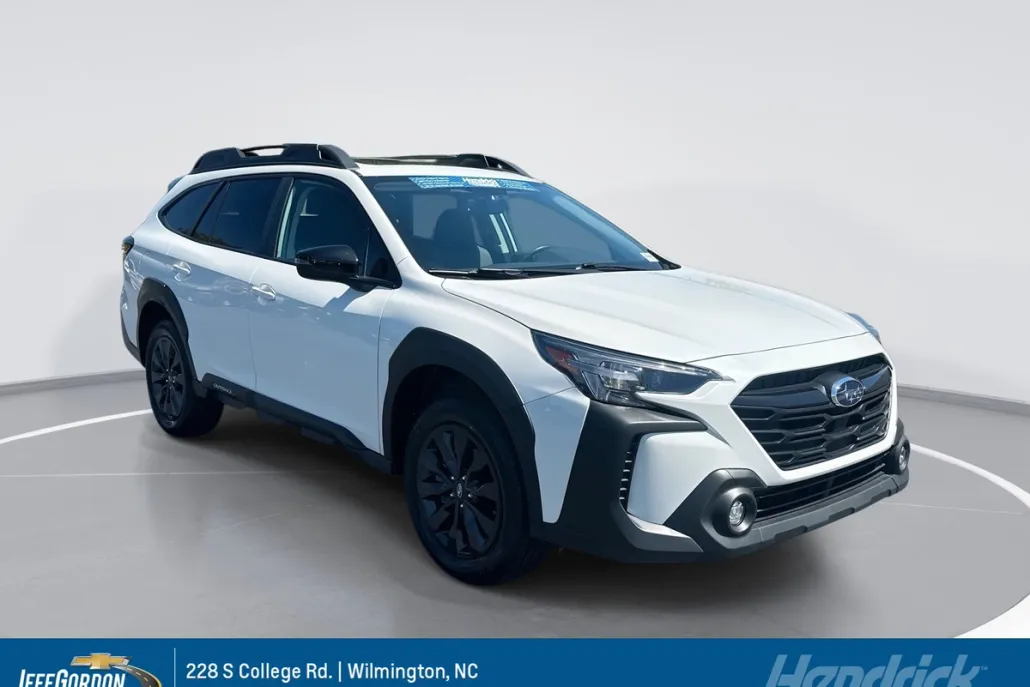 2024 Subaru Outback Onyx Edition photo 1