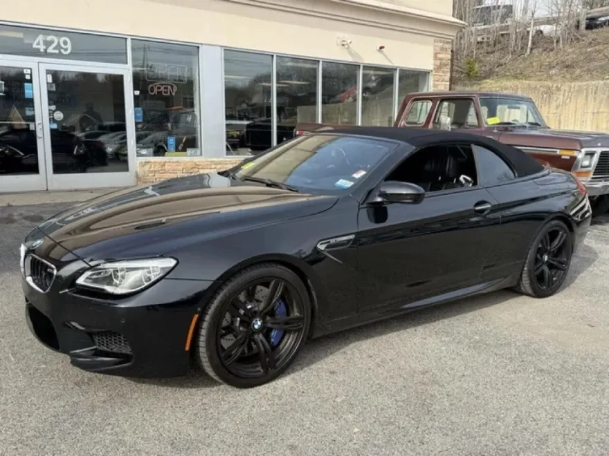 2015 Bmw M6 Convertible photo 1