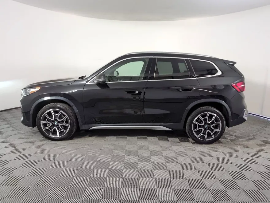 2025 Bmw X1 XDrive28i photo 1