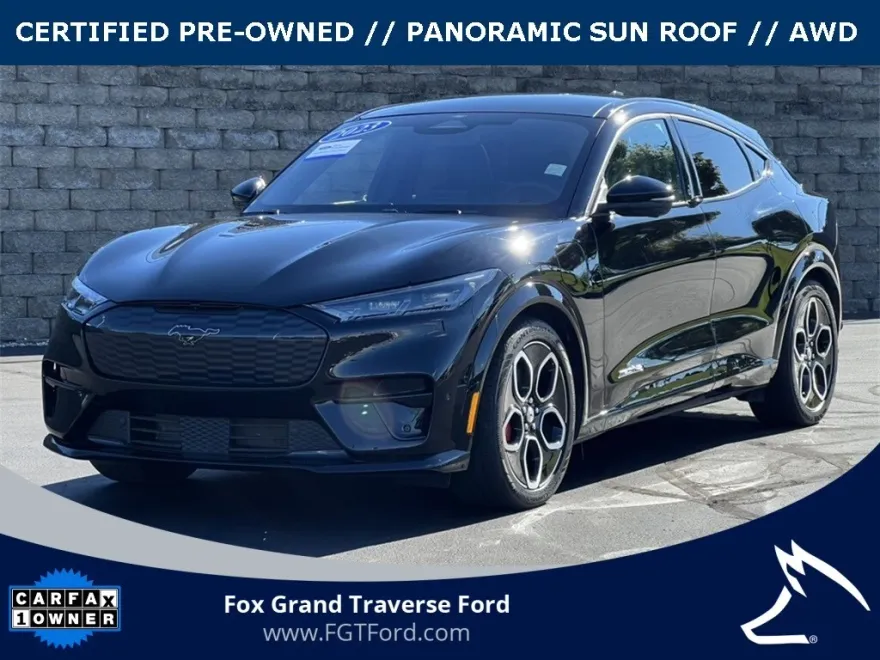 2023 Ford Mustang Mach-E GT photo 1