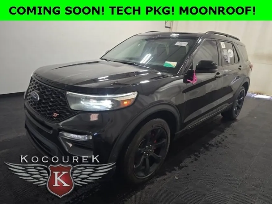 2021 Ford Explorer ST photo 1