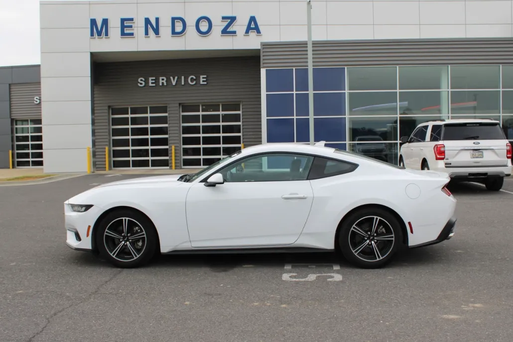2024 Ford Mustang EcoBoost Premium photo 1