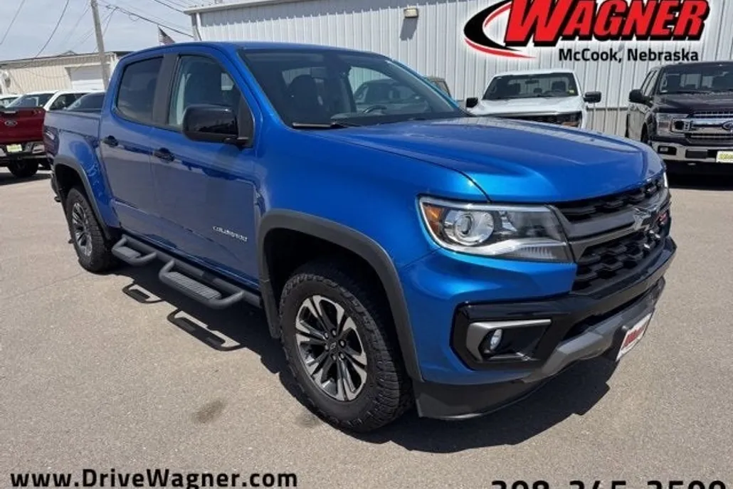 2022 Chevrolet Colorado Z71 photo 1