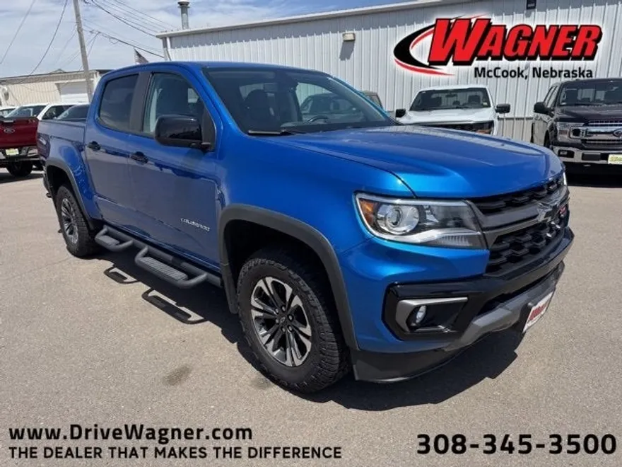 2022 Chevrolet Colorado Z71 photo 1