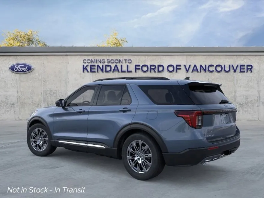 2025 Ford Explorer photo 1