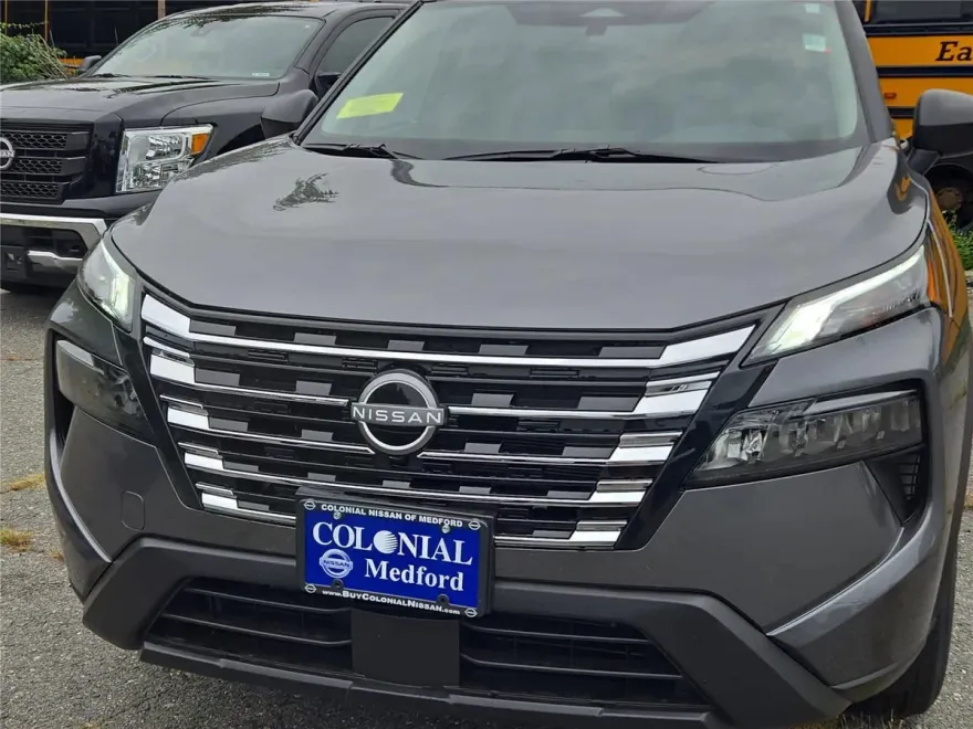 2026 Nissan Rogue S photo 1