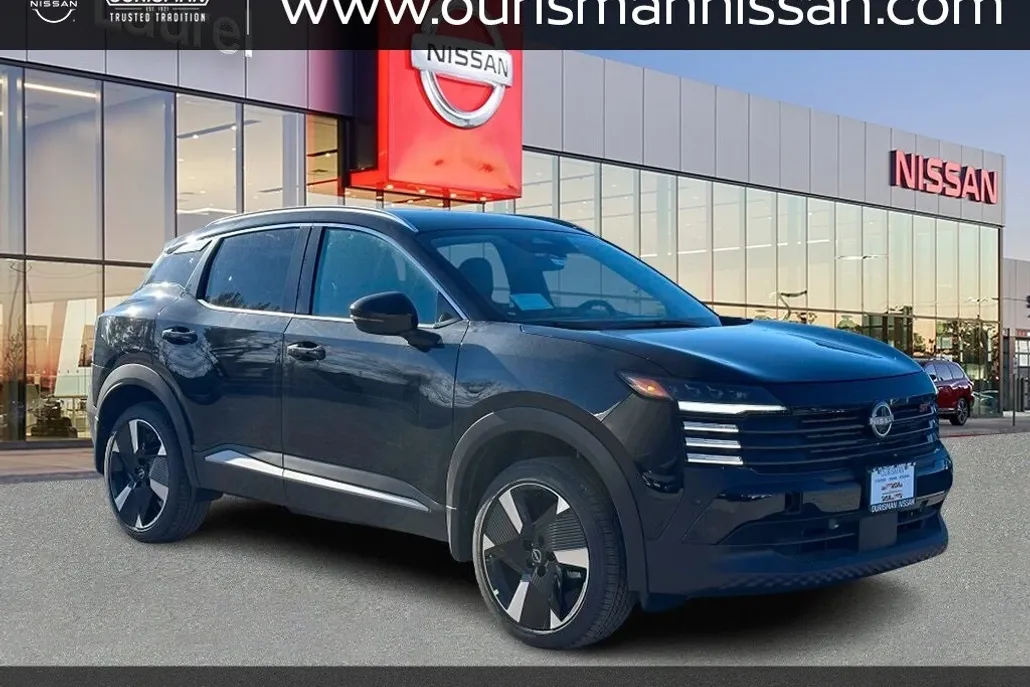 2025 Nissan Kicks SR photo 1