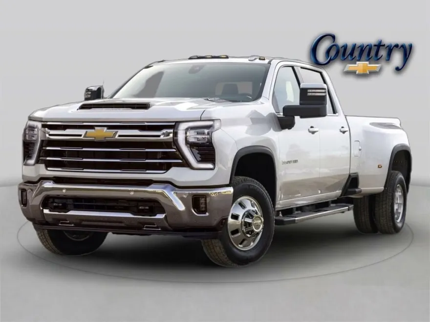 2025 Chevrolet Silverado 3500HD photo 1