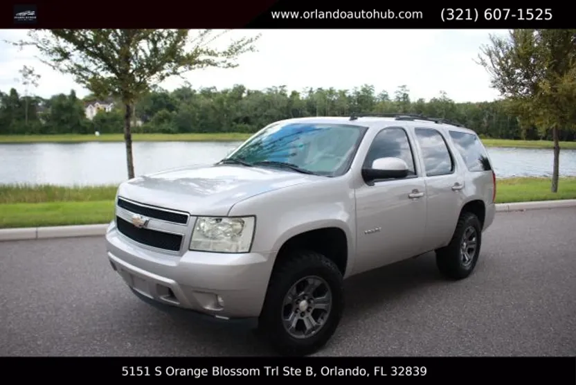 2009 Chevrolet Tahoe LT photo 1