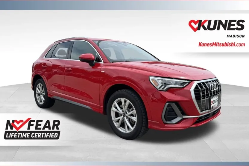2023 Audi Q3 Premium S line photo 1