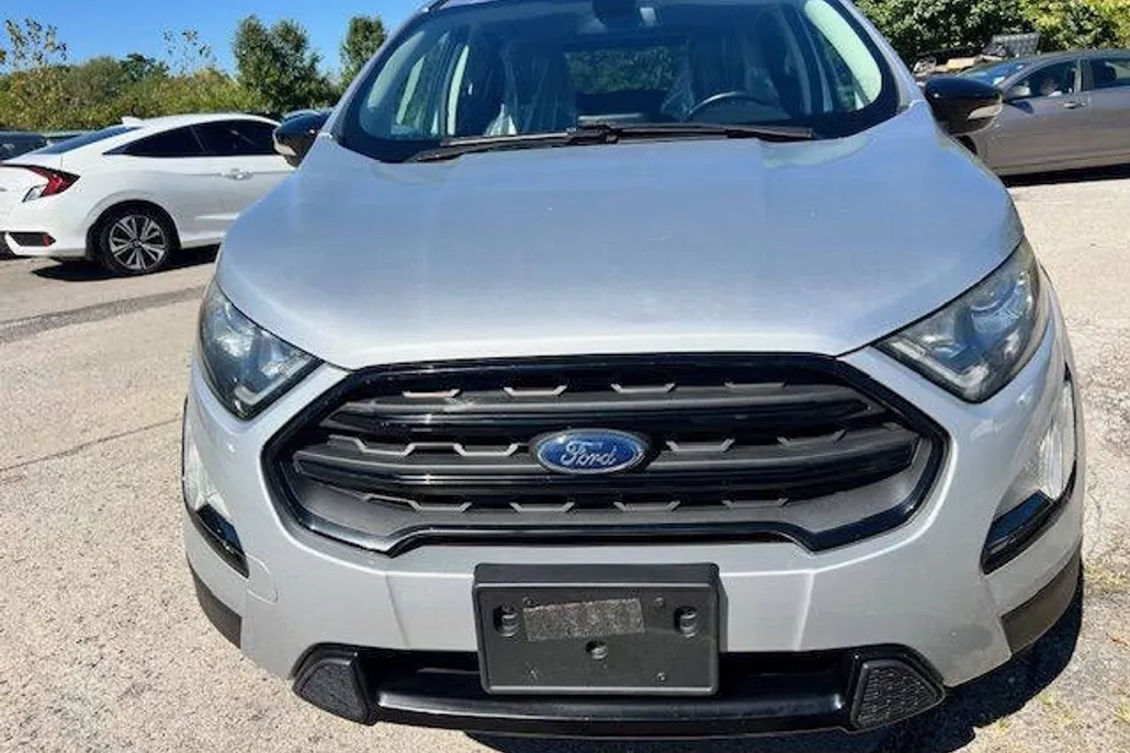 2020 Ford EcoSport SES photo 1