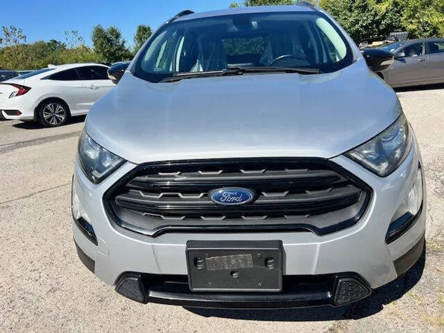 2020 Ford EcoSport SES photo 1