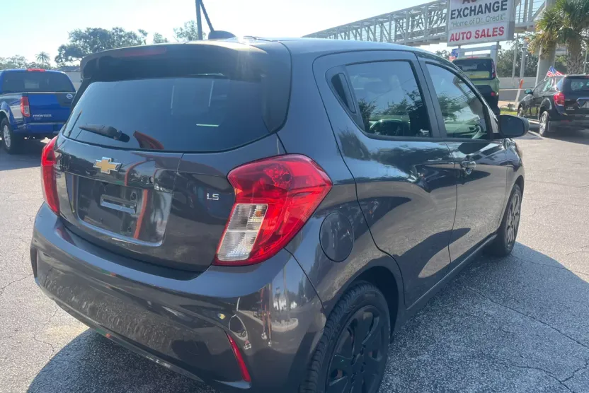 2016 Chevrolet Spark LS photo 1