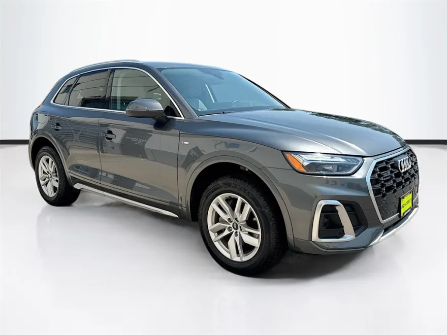 2022 Audi Q5 45 S line Premium photo 1