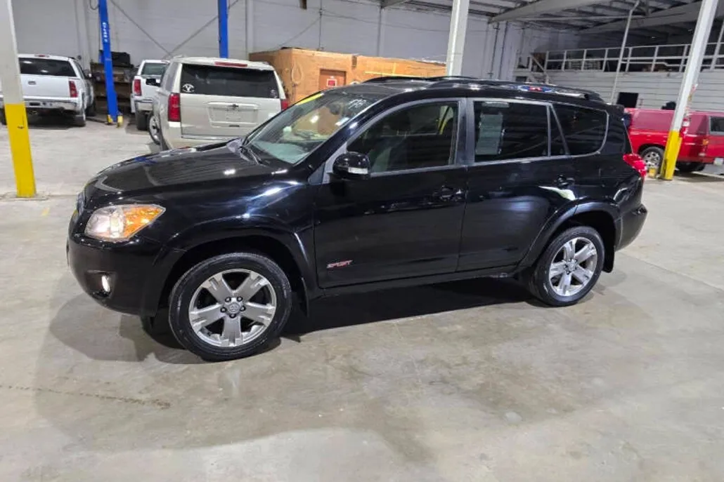2012 Toyota RAV4 Sport photo 1