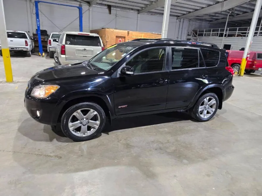 2012 Toyota RAV4 Sport photo 1
