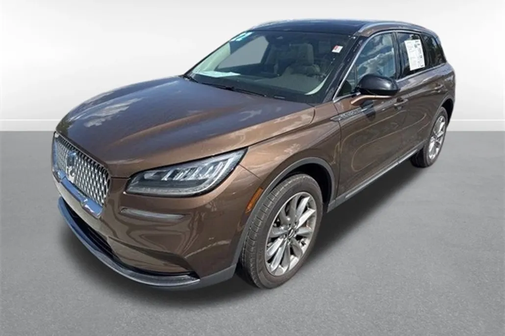 2022 Lincoln Corsair Standard photo 1
