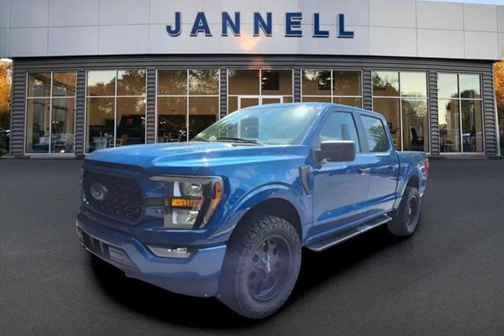 2023 Ford F-150 XL photo 1