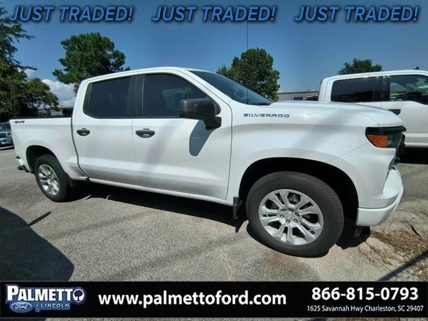 2023 Chevrolet Silverado 1500 Custom photo 1
