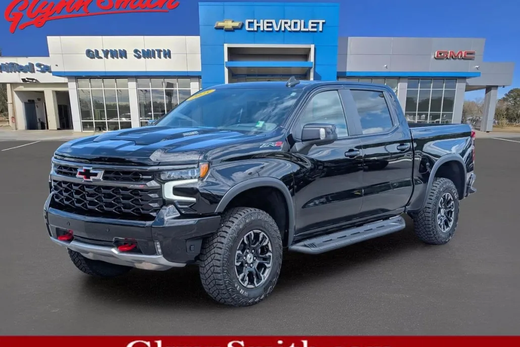 2025 Chevrolet Silverado 1500 ZR2 photo 1