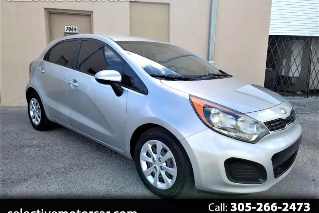 2013 Kia Rio EX photo 1