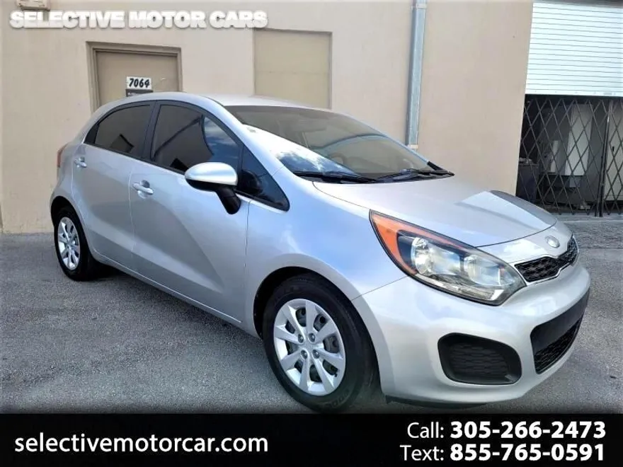 2013 Kia Rio EX photo 1