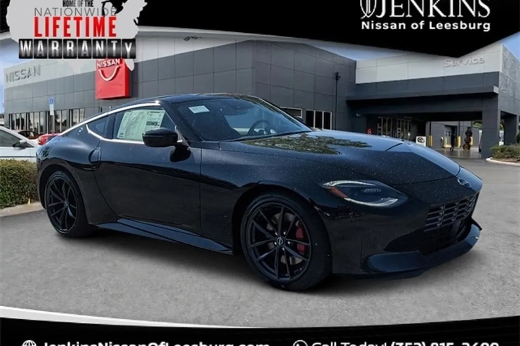 2025 Nissan Z Performance photo 1