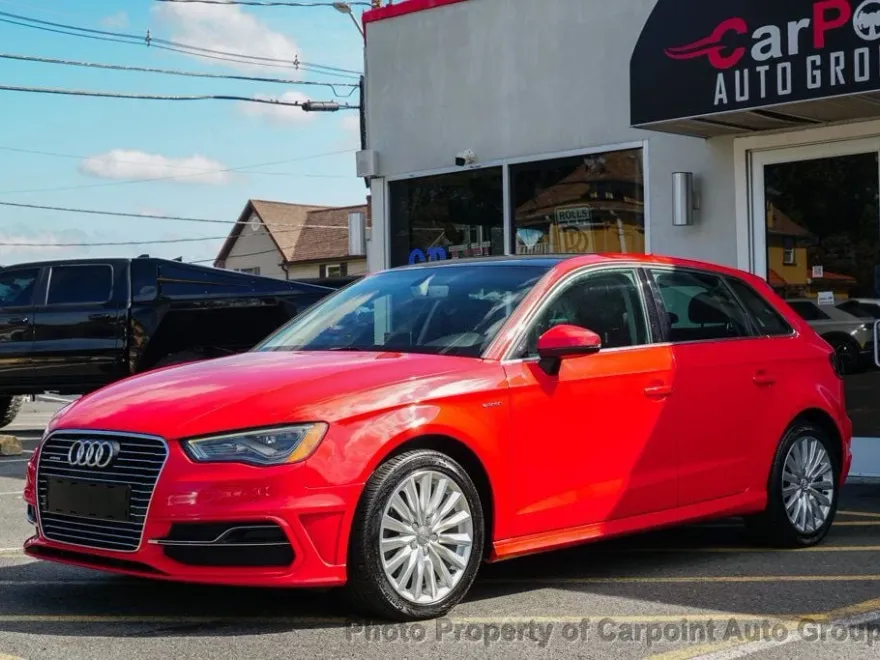 2016 Audi A3 E-tron Premium Plus photo 1