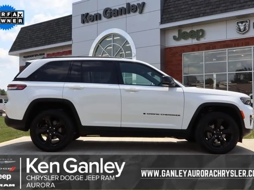 2024 Jeep Grand Cherokee Altitude photo 1