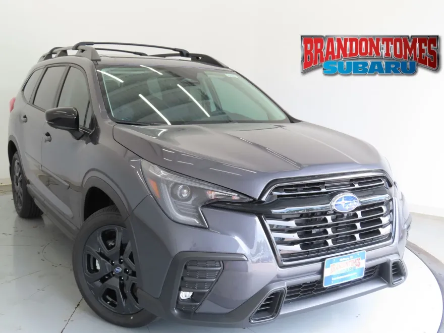 2025 Subaru Ascent Onyx Edition Touring photo 1